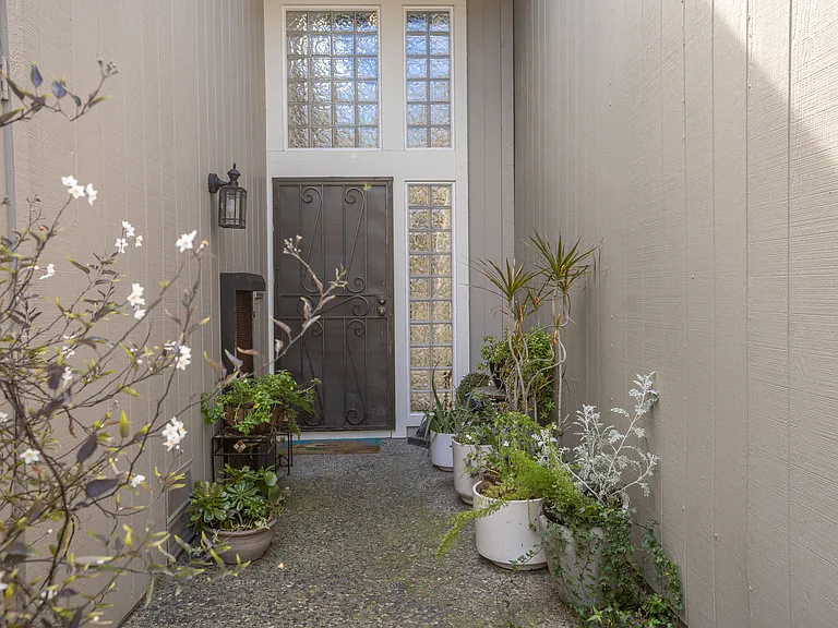 355 Ridgeview Dr — Photo 39