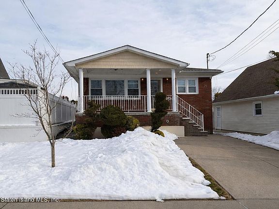 2nd image of 26 Driggs St