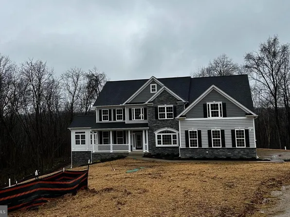 Welcome Orchard Pl, Welcome, MD 20693