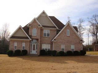 1432 Smithfield Park Cir, Pleasant Grove, AL 35127