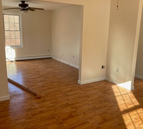 5th image of 36-38 Comfort St #36