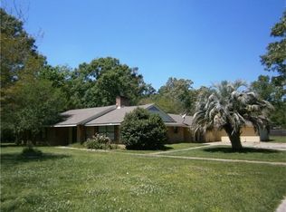 39058 David Dr, Prairieville, LA 70769