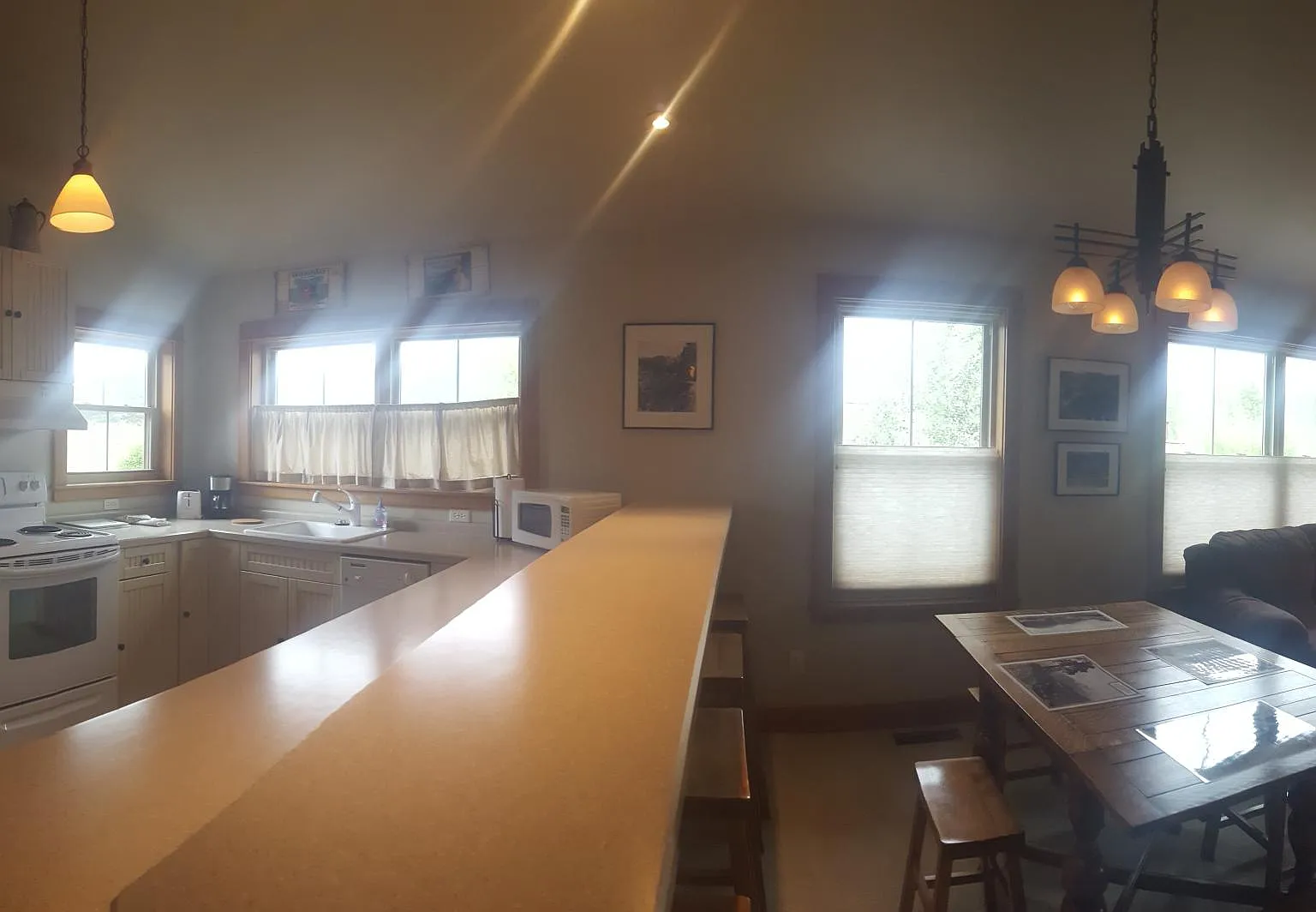 2 bed, 960 sqft, $2,295 — Photo 2