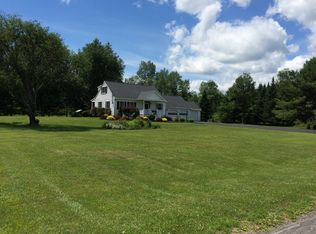 7615 Creek Farm Ln, Holland Patent, NY 13354