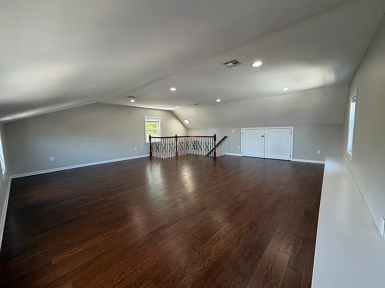 196 Trimble Ave — Photo 5