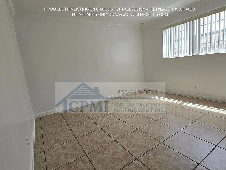 3700 Polk St Hollywood, FL 33021 — Photo 11