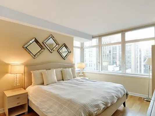 Sold by Corcoran | media 14