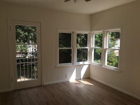 5th image of 1565 N Beverly Glen Blvd