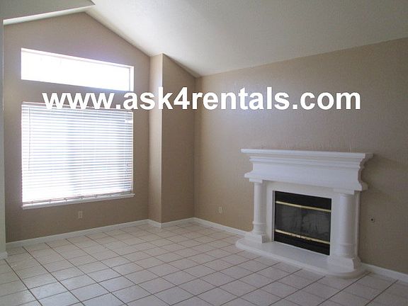 2nd image of 2023 Nantuckett Cir