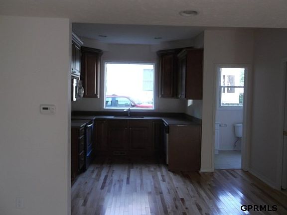 4th image of 356 N 41st St