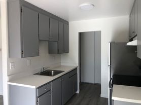 20224 Forest Ave, Castro Valley, CA