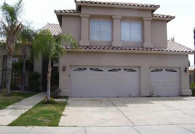 1st image of 15833 N 7th Dr
