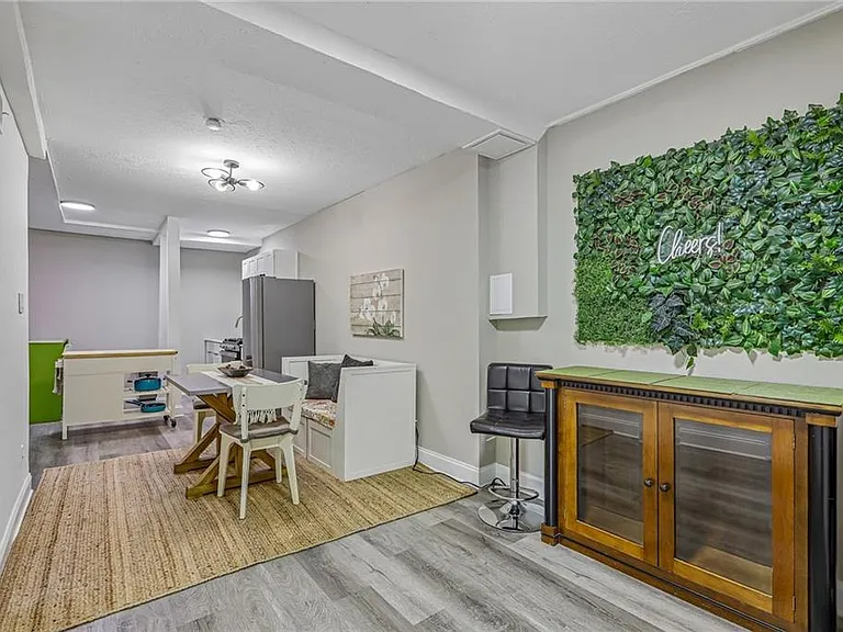 3898 Skidmore Dr — Photo 33