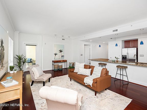 2nd image of 525 N 3rd St #414