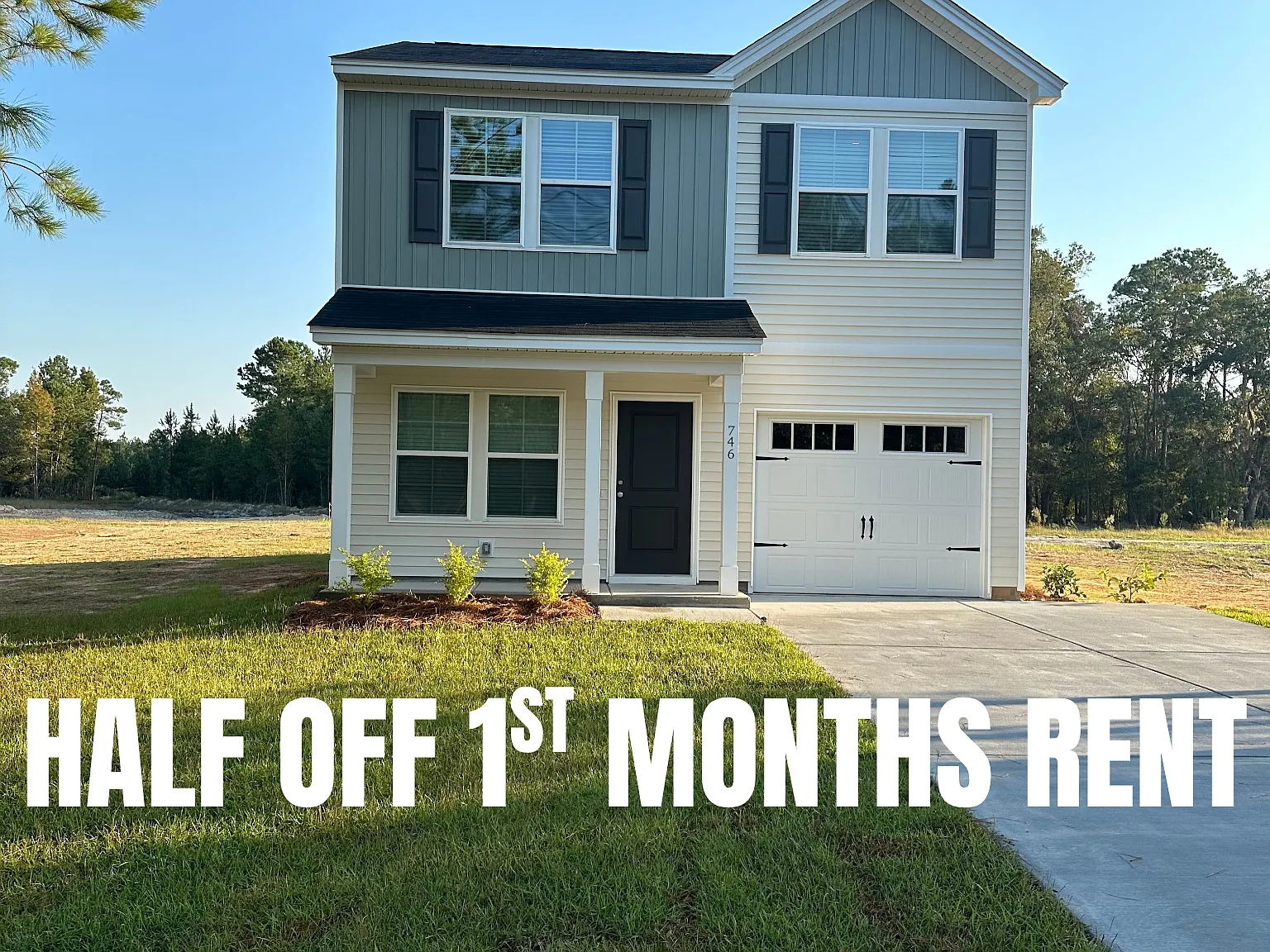3 bed, 2.5 bath, 1369 sqft, $1,900 — Photo 1