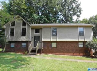 861 Torrey Pines Cir, Birmingham, AL 35215