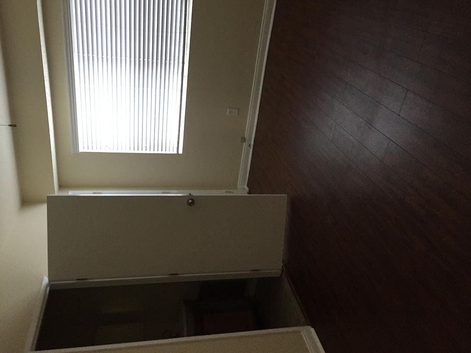 1st image of 1240 W 90th St APT 1