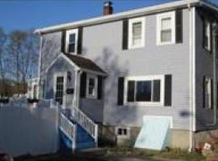 10 Hunt Ter, Melrose, MA 02176