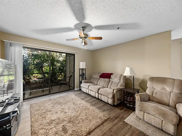4045 Crockers Lake Blvd #11 — Photo 4