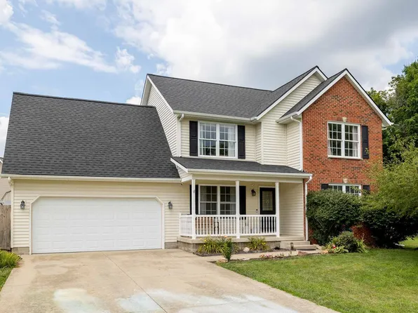 7102 W Pinnacle Dr, Bloomington, IN 47404