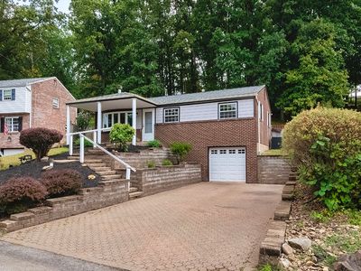 863 Blue Ridge Rd, Pittsburgh, PA, 15239