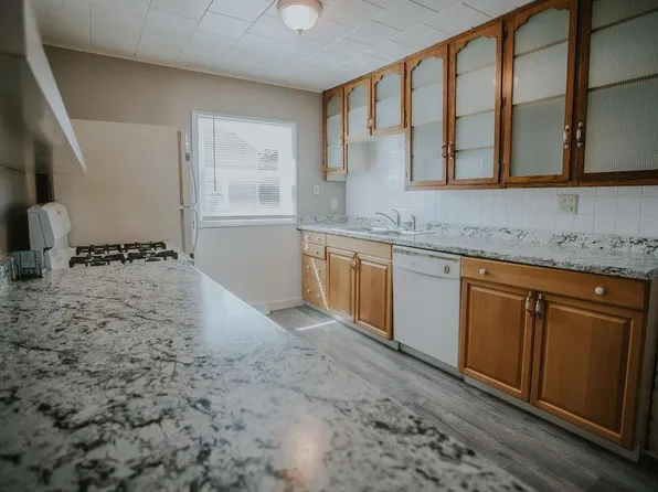 1708 E Oakland Ave, Austin, MN 55912