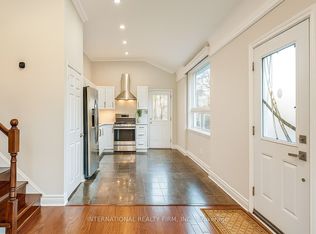 9 Benshire Dr, Toronto, ON M1H 1M1