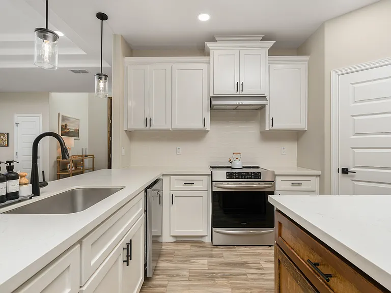 1409 Rio Panuco Ave — Photo 3