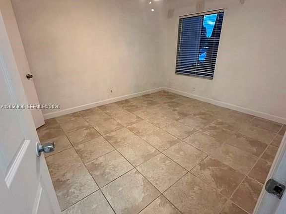 5th image of 3330 Pinewalk Dr N APT 1611