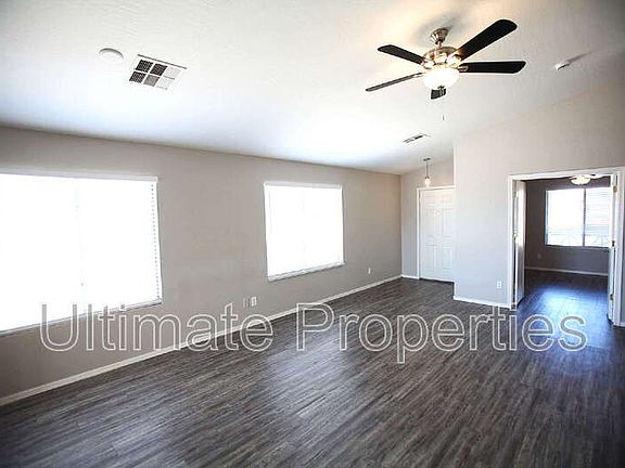 3rd image of 15591 W Shiloh Ave