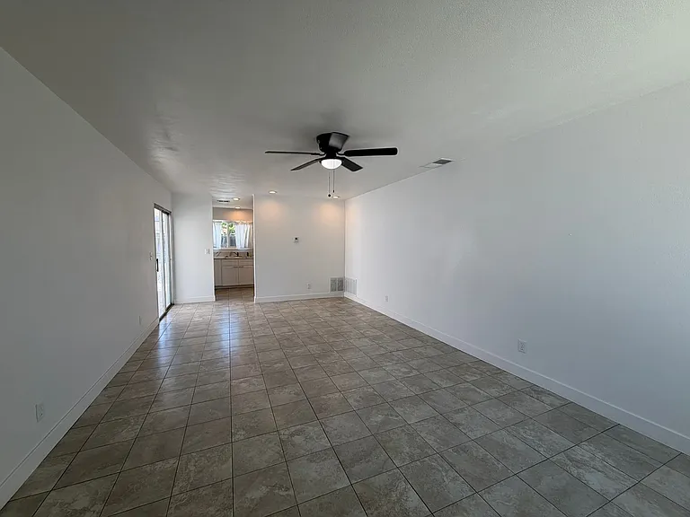 228 Janan Ct — Photo 2