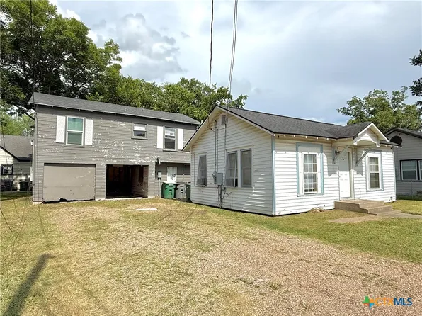 1006 N Goldman St, Victoria, TX 77901