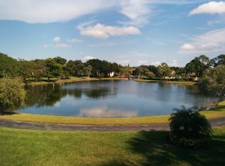 509 Lake Louise Cir UNIT 201, Naples, FL 34110
