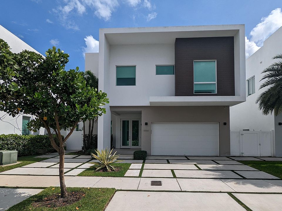 1st image of 10560 NW 67th Ter