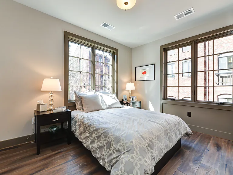 3220 Grace St NW #4 — Photo 5