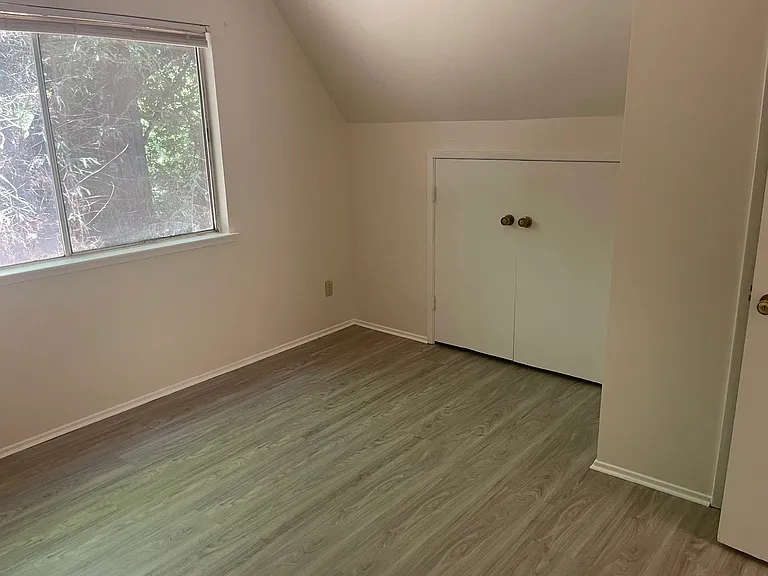1645 River St — Photo 21