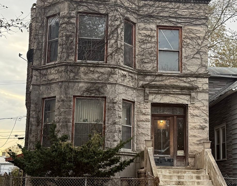 1st image of 7408 S Maryland Ave
