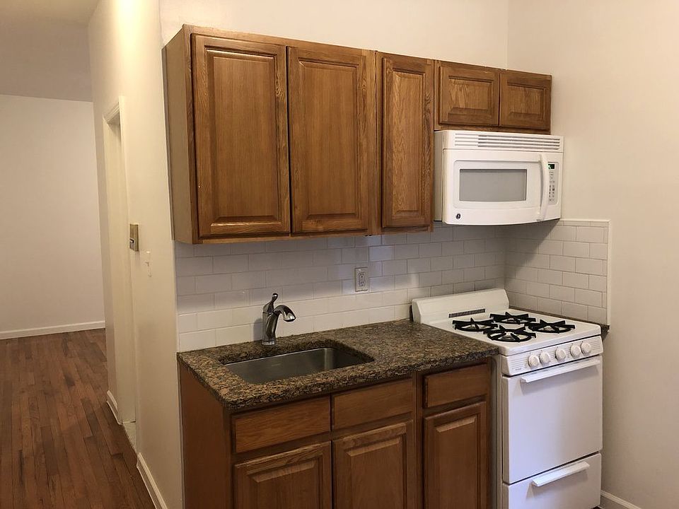1st image of 352 W 15th St APT 204