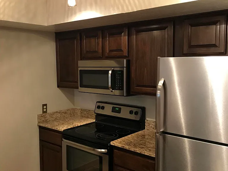 4020 N Weimer Pl — Photo 9