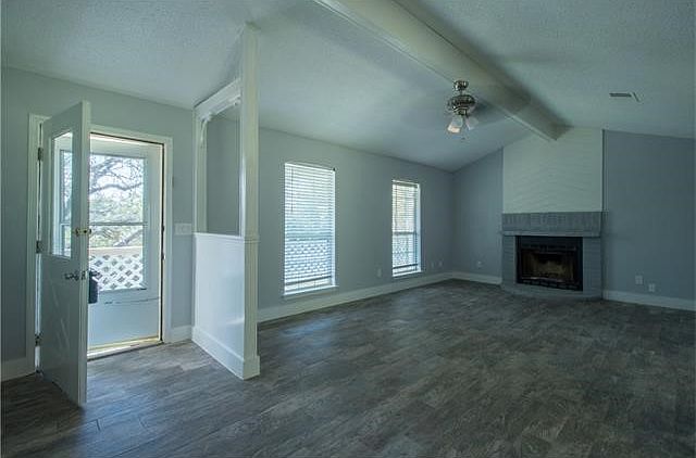 1st image of 21525 Horseshoe Loop