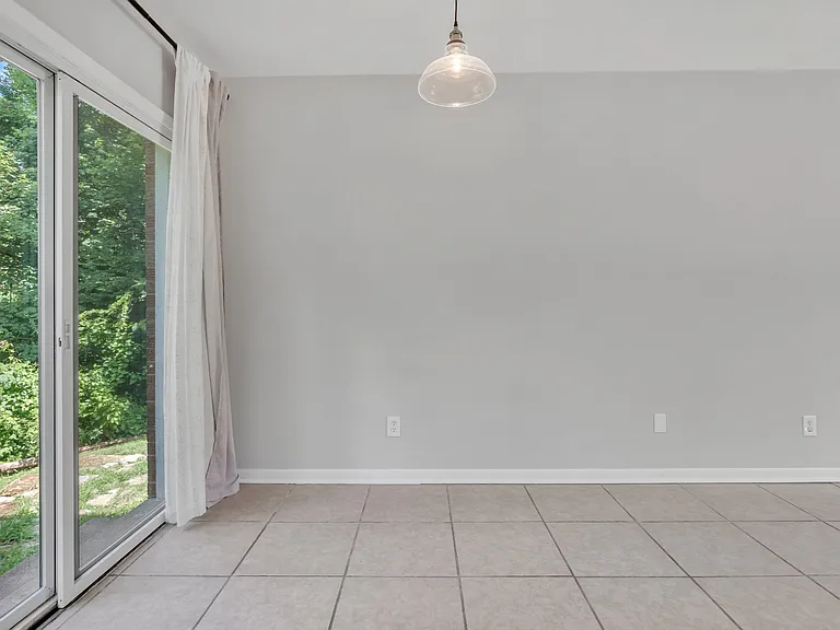 622 Ermac Dr #A — Photo 7