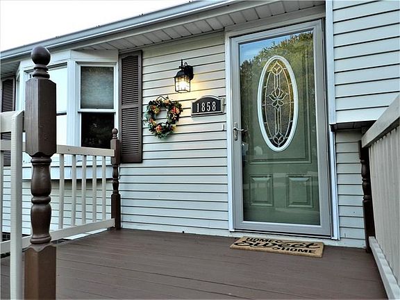 2nd image of 1858 Colleen Dr