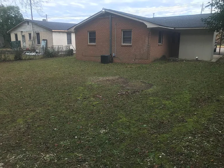 208 Wayne Ave — Photo 7
