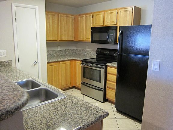 3rd image of 5055 W Hacienda Ave Unit 2062
