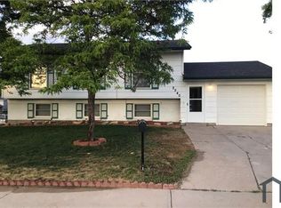 2540 E 98th Ave, Thornton, CO 80229