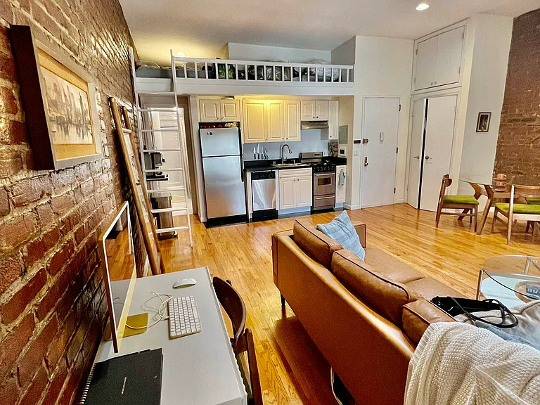 36 W 90th St #4A — Photo 5