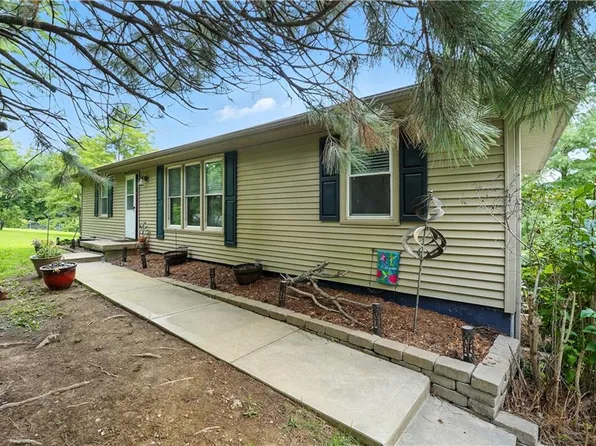 14973 Wolfe Dr, Excelsior Springs, MO 64024