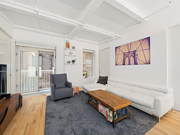 2nd image of 16-20 W 19th St APT 3E