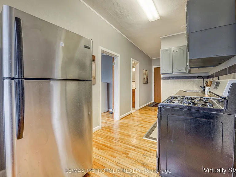 1548 Saint Clair Pkwy #1 — Photo 7