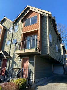 9237B Woodlawn Ave N, Seattle, WA, 98103